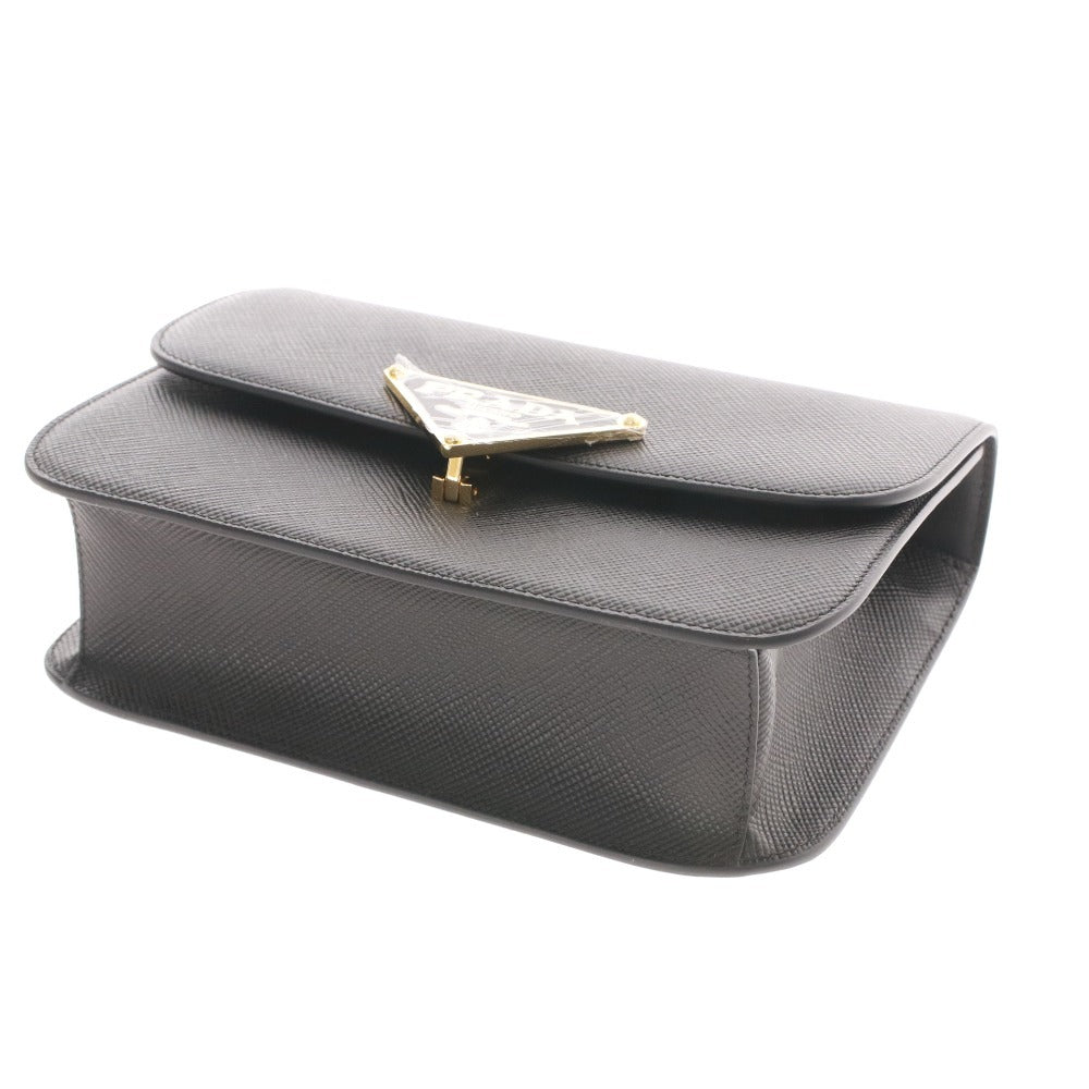 ■ PRADA プラダ サフィアーノレザー ショルダーバッグ 1BD320 鞄 トライアングルロゴ NERO レディース ブラック 付属品付き 未使用