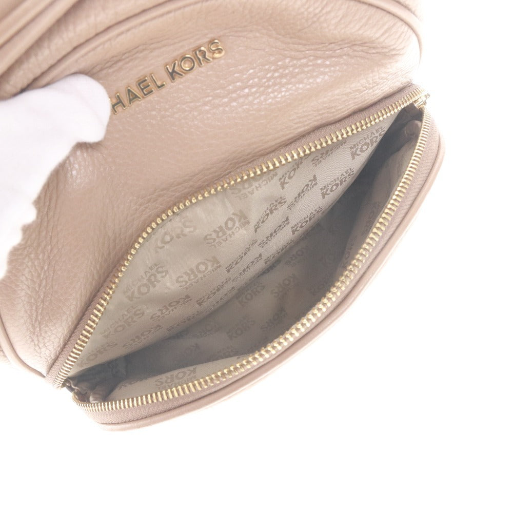 ■ マイケルコース リュック 鞄 ロゴ レディース ベージュ