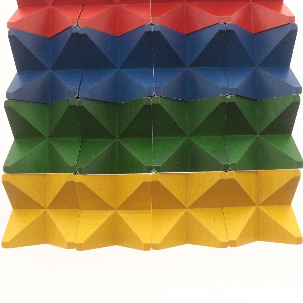 ■ ワールドワイドキッズ ネフ社 積み木 Naef Spiel ネフスピール 16ピース パズル おもちゃ ブロック 知育玩具 子供 キッズ 付属品付き