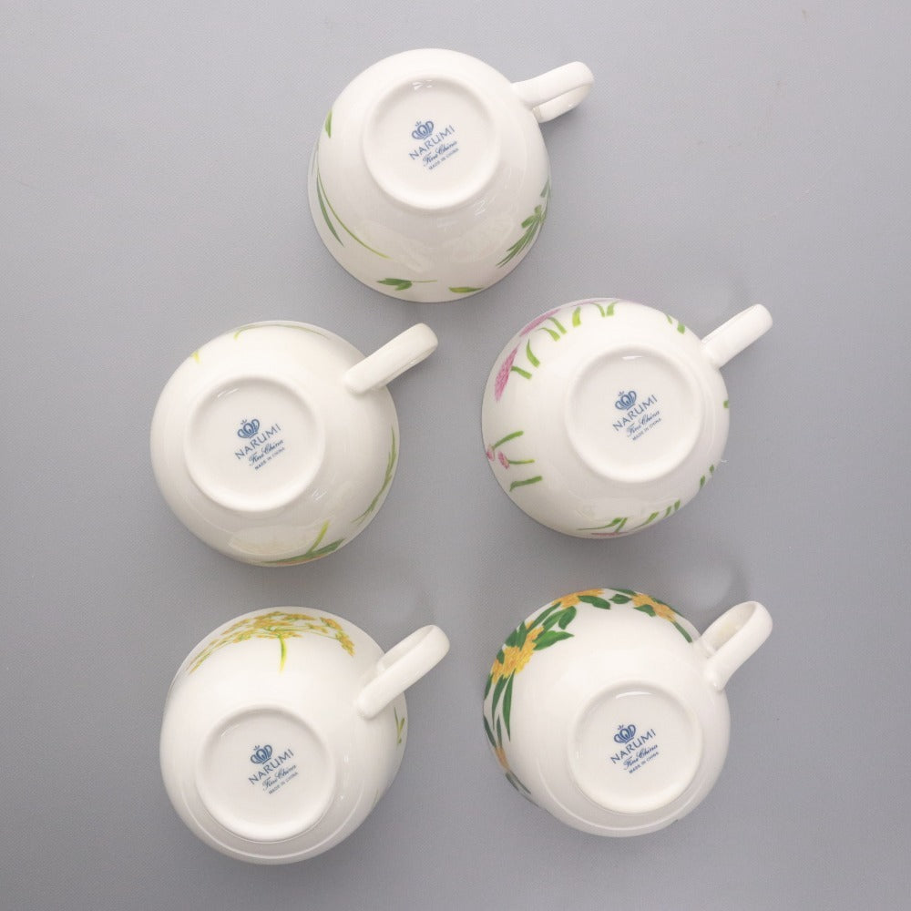 ■ NARUMI ナルミ MAKE A GOOD TABLE ティーカップ ソーサー 5客セット 洋食器 コーヒーカップ 総柄 未使用 箱付き