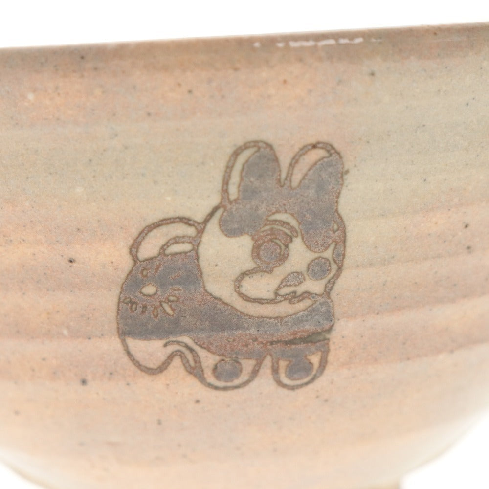 ■ 香舟 伊羅保茶碗 兎 犬 動物柄 香舟刻陶印 高麗茶碗 茶道具 食卓器 陶器 箱付き