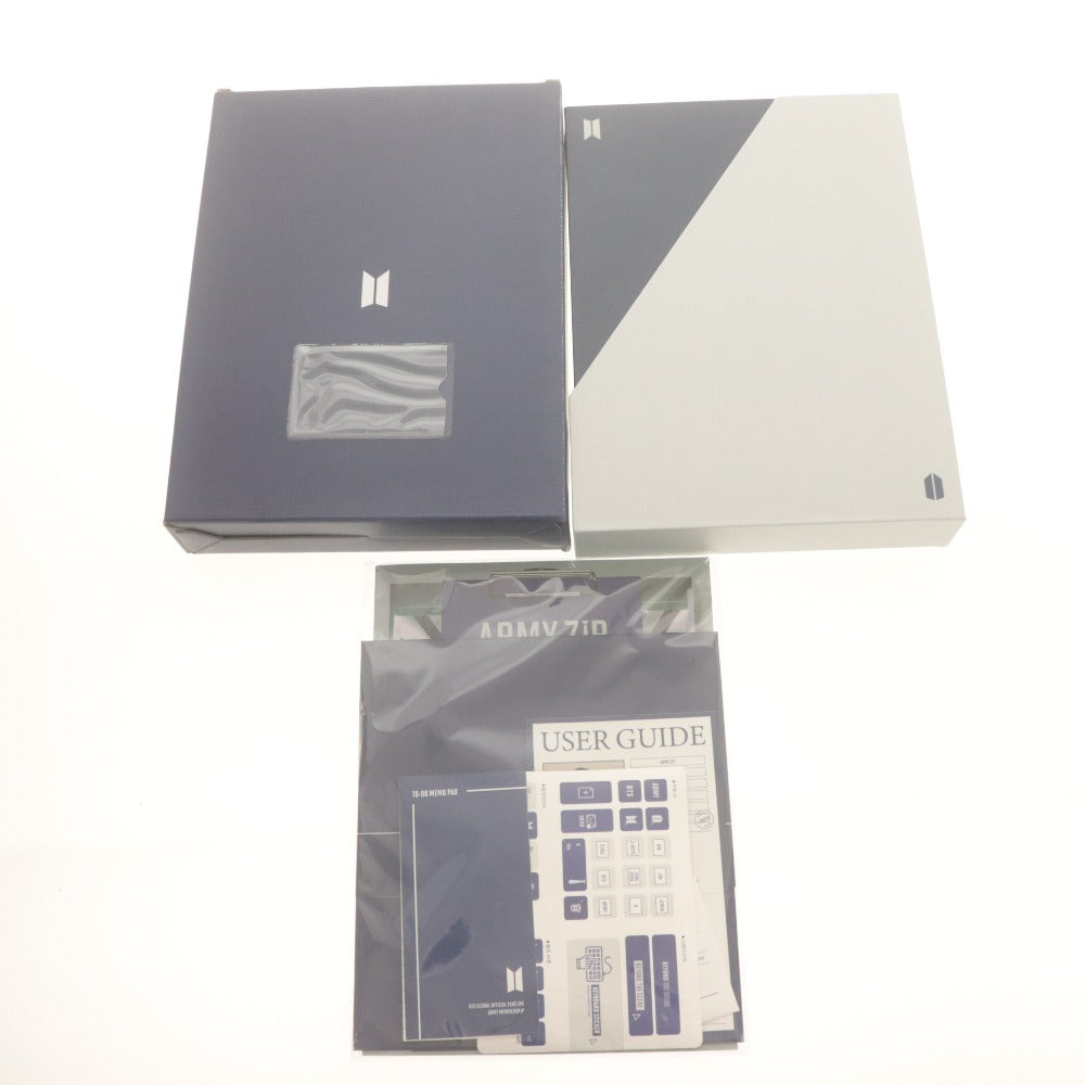 ■ BTS グッズ 4点セット まとめ売り Butter ブレスレット Yet to Come in BUSAN DECOBAND 2021THE FACT PHOTOBOOK 等 箱付き
