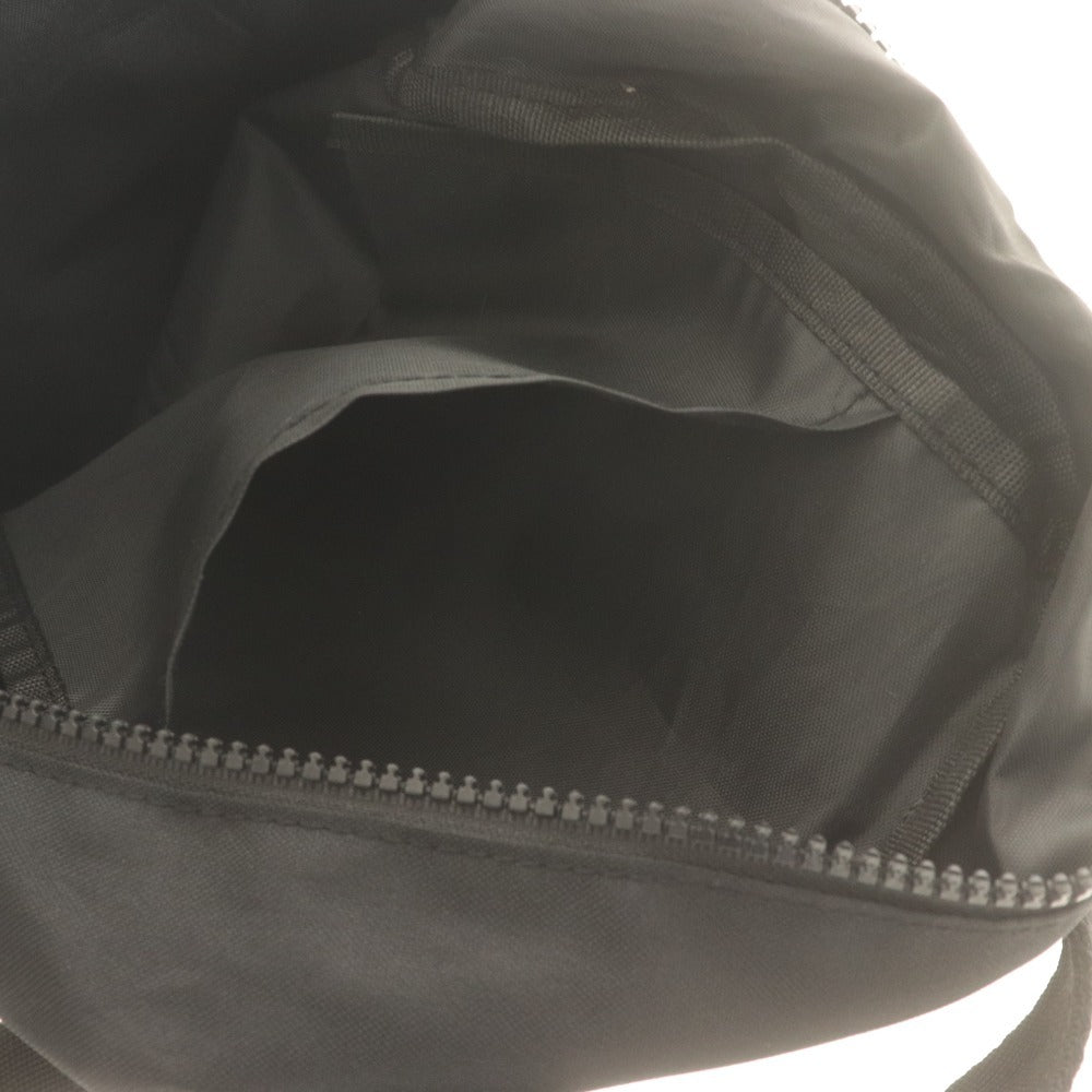■ Kipling キプリング リュックサック デイパック 鞄 バック 小型 メタリックチャーム付き レディース メンズ 黒 ブラック 未使用