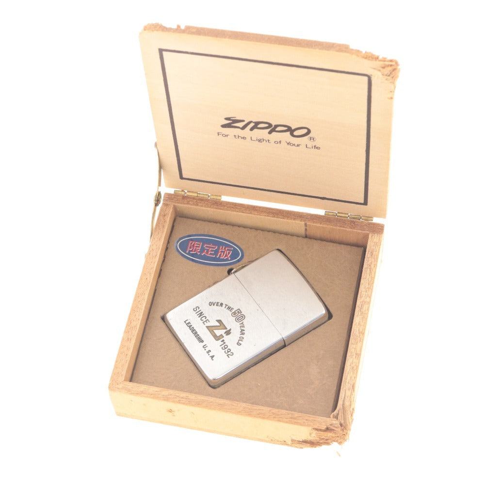 ■ Zippo ジッポー オイルライター OVER THE 50 YEAR OLD SINCE Z 1932 1982年製 LEADERSHIP U.S.A 限定版 喫煙具 木箱付き 動作品