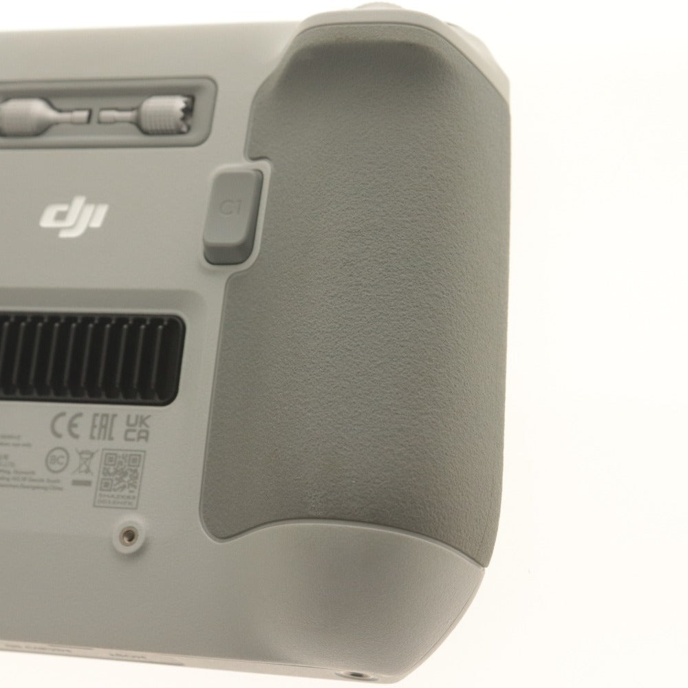 ■ DJI スマートコントローラー RC RM330 ドローン送信機 ガラスフィルム貼 付属品付き 初期化済み 動作確認済み