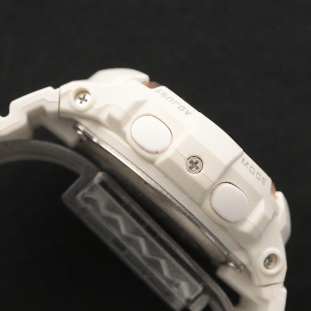 ■ カシオ CASIO 腕時計 BABY-G BGA-2800 ソーラー電波 マット 10気圧防水 耐衝撃構造 ピンクゴールド レディース ホワイト系 袋付き