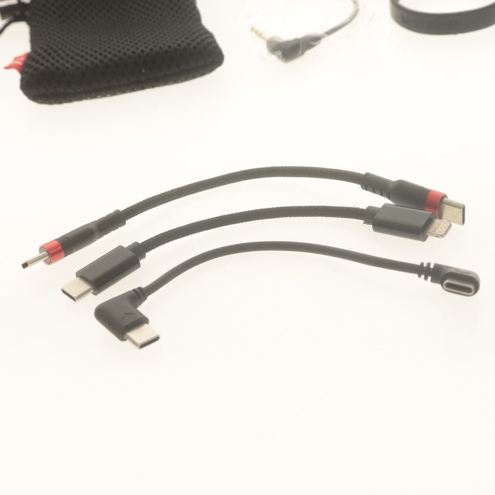 ■ フィーオ ポータブルヘッドホンアンプ FiiO Q3 DAC and Headphone Amplifier 内蔵 ポタアン 付属品付き 動作確認済み 動作品