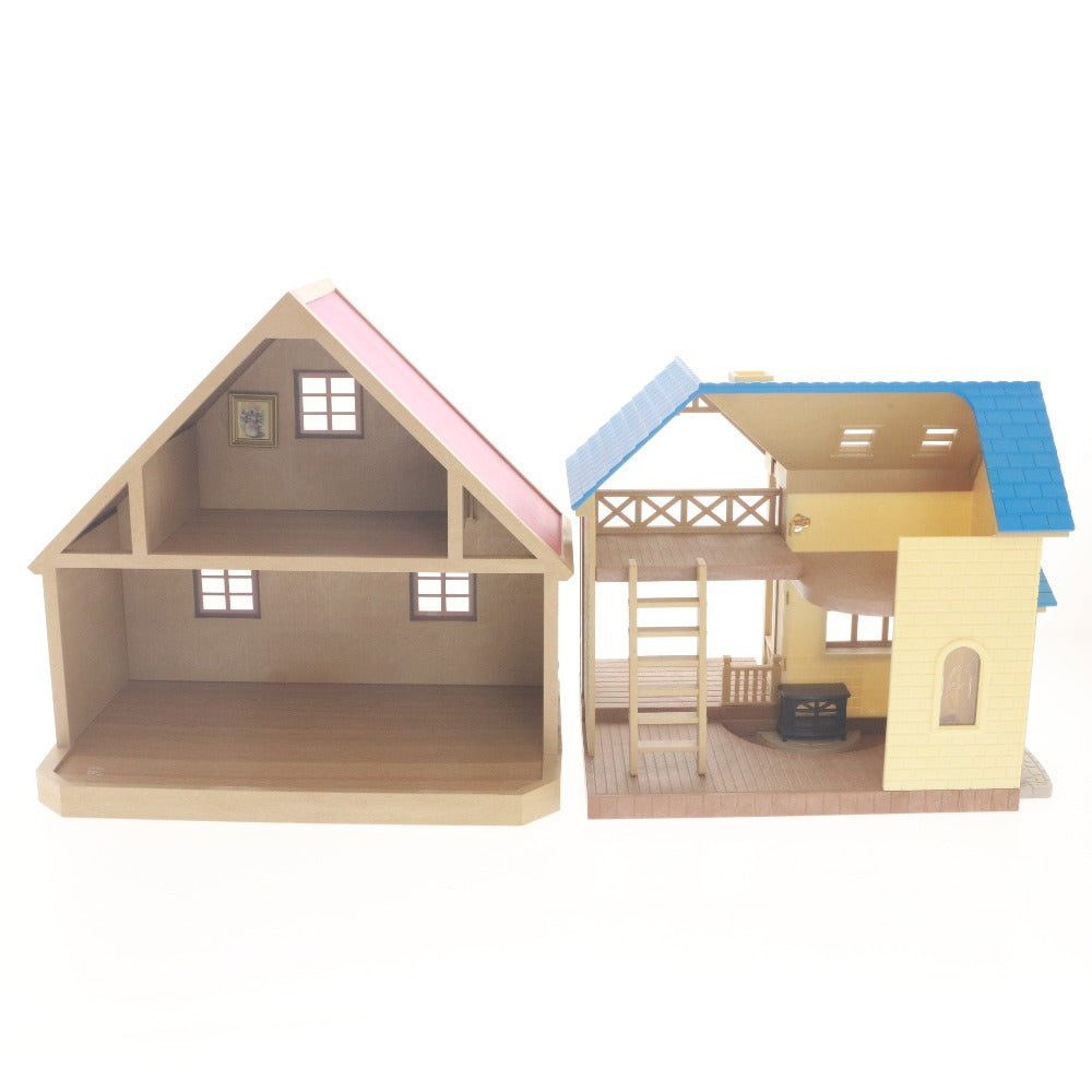 ■ シルバニアファミリー 家 人形 家具 セット まとめ売り 赤い屋根の家 青い屋根の家 キャラクタードール ドールハウス