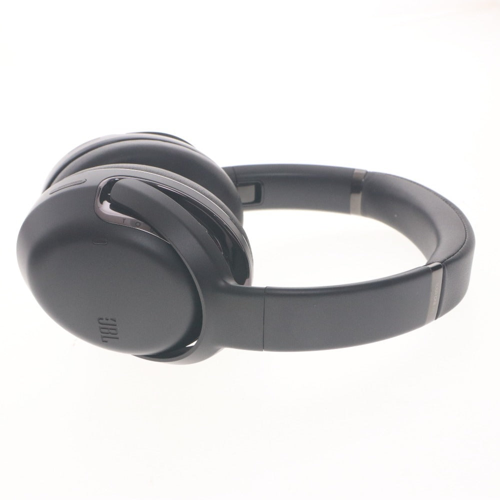 ■ JBL ヘッドホン TOUR ONE M2 ワイヤレスノイズキャンセリング 密閉ダイナミック型 通電確認済み ケース 箱付き