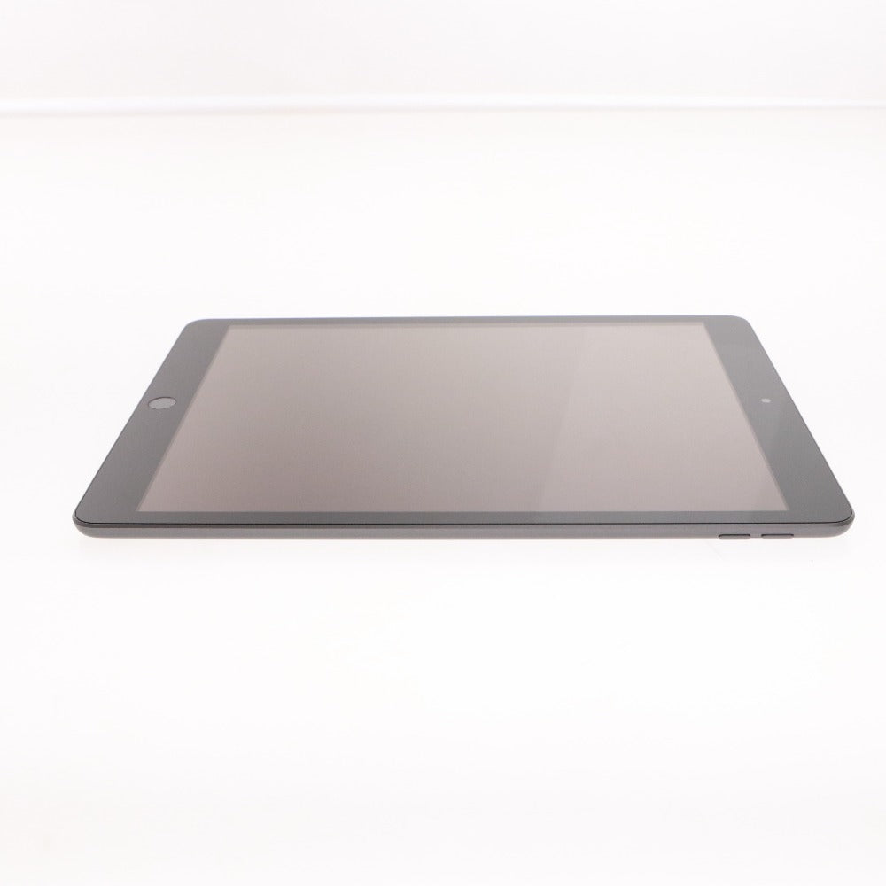 ■ Apple アップル iPad 第9世代 256GB Wi-Fiモデル 10.2インチ グレー 初期化 通電確認済み 箱 付属品付き