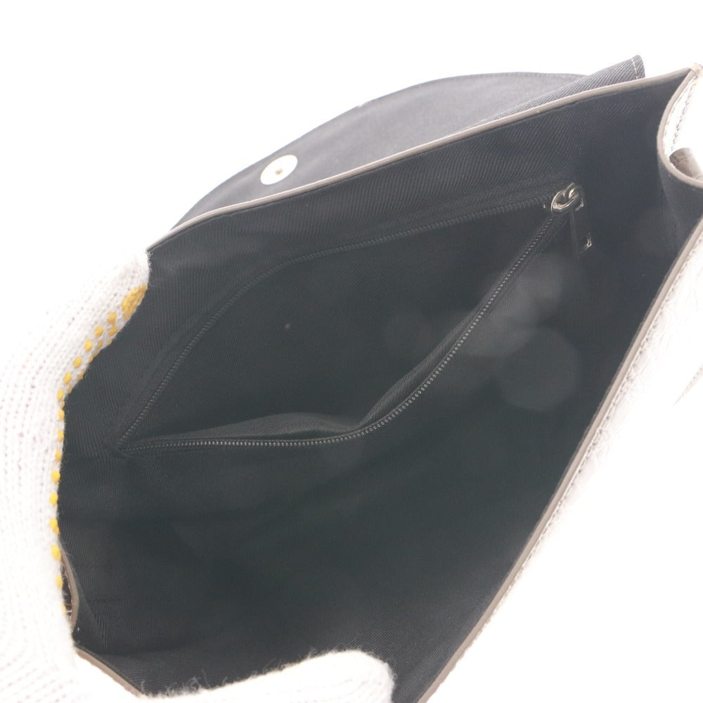 ■ EVRIS エヴリス ショルダーバッグ 鞄 マグネット ファスナーポケット シルバー金具 レディース ベージュ系