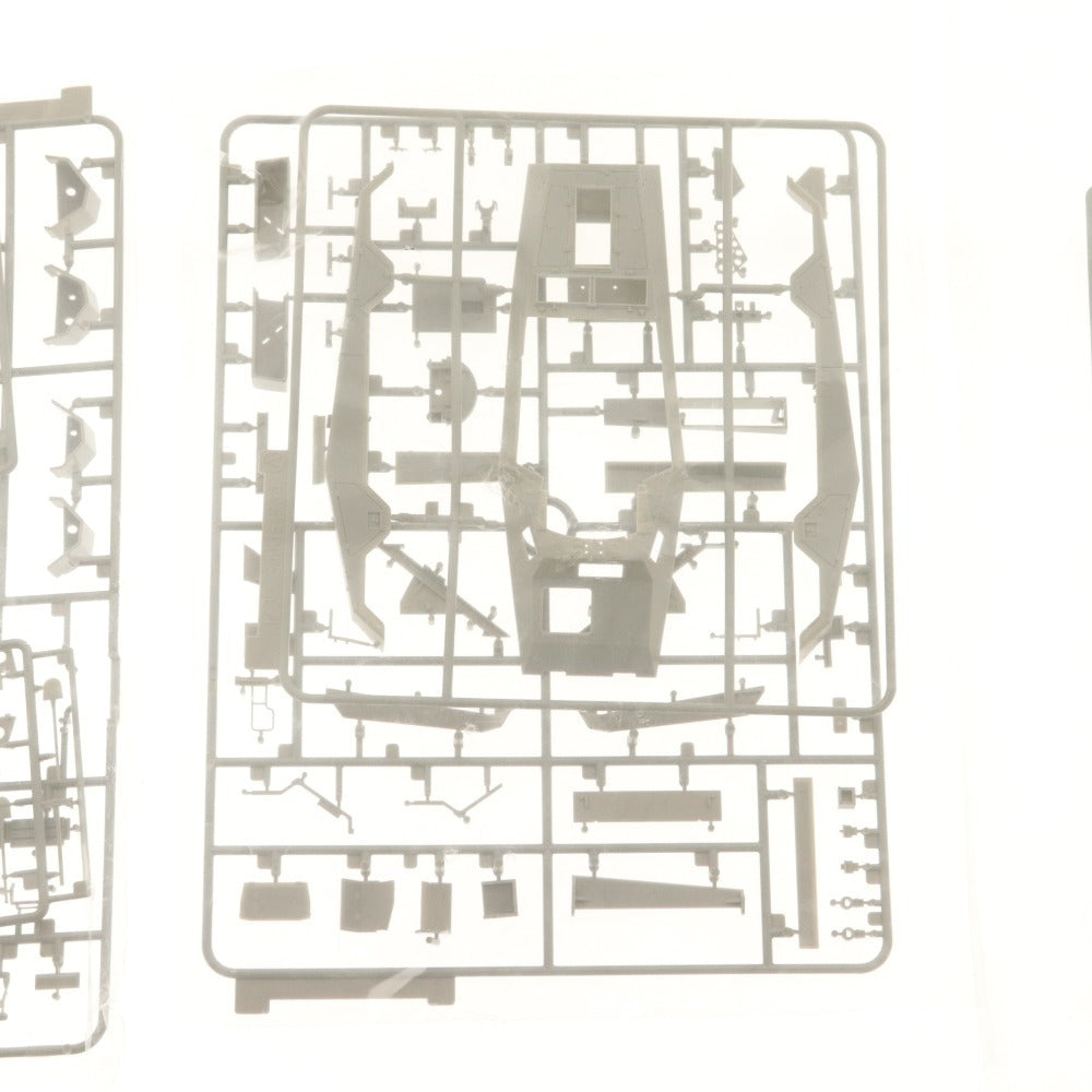 ■ DRAGON プラモデル 1/35 ドイツ軍 Sd.Kfz. 234/4 PANZERSPAHWAGEN w/NIGHT VISION FALKE Smart Kit 付属品付 未組立 未開封含む 未使用