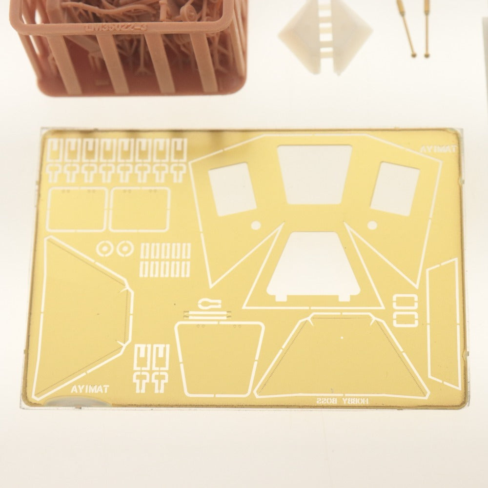 ■ LANMO MODEL プラモデル部品 1/35 Sd.Kfz.222/223用エンジン コンパートメントセット V8 3.5L Horch LM35023 付属品付き 未組立 未使用