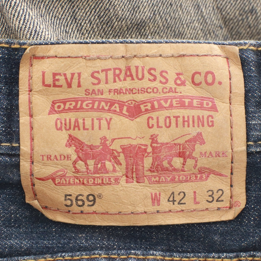 ■ Levi's リーバイス ジーンズ パンツ ボトムス 569 ルーズストレート メンズ W42 L32 インディゴブルー