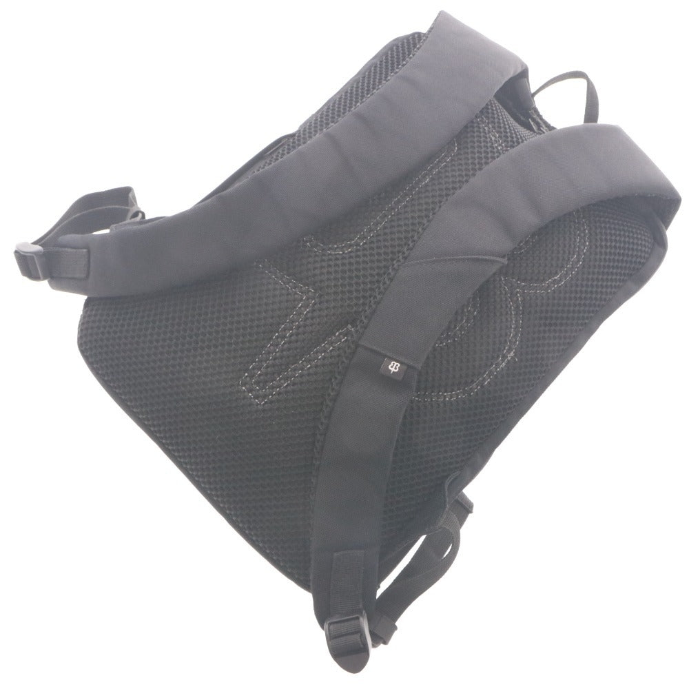 ■ Betabrand バックパック 鞄 Under-The-Jack Pack ミニマル 薄型 ノートPC タブレット収納 リュックサック メンズ レディース 黒