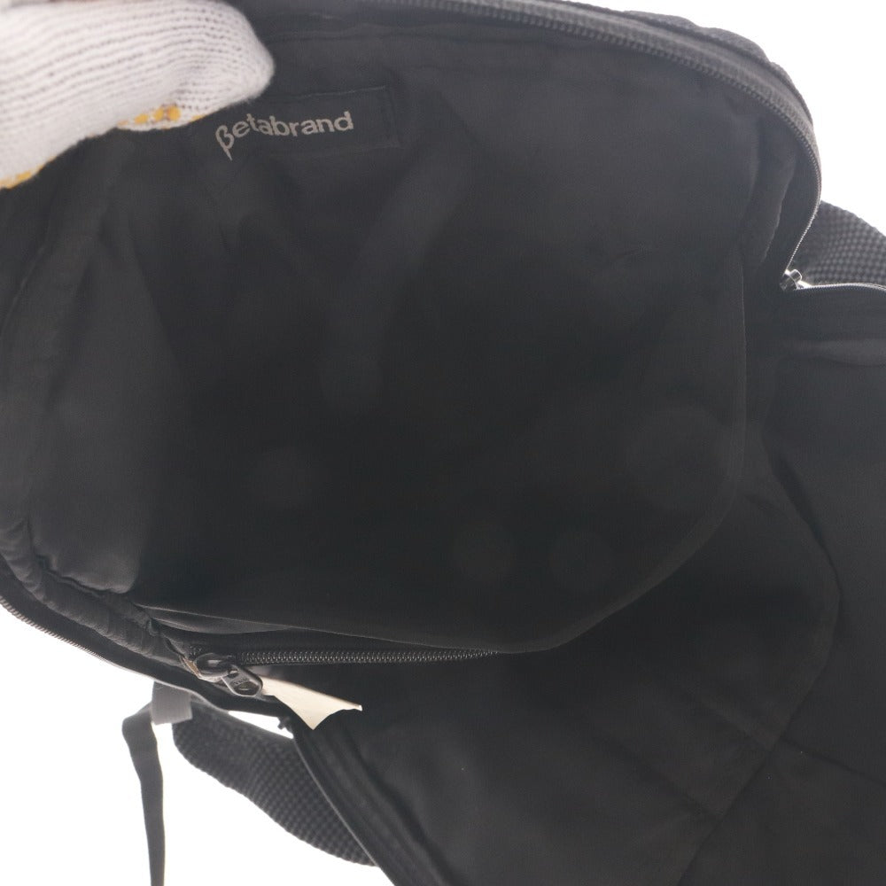 ■ Betabrand バックパック 鞄 Under-The-Jack Pack ミニマル 薄型 ノートPC タブレット収納 リュックサック メンズ レディース 黒