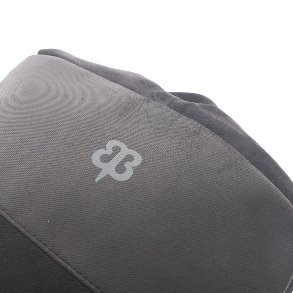 ■ Betabrand バックパック 鞄 Under-The-Jack Pack ミニマル 薄型 ノートPC タブレット収納 リュックサック メンズ レディース 黒