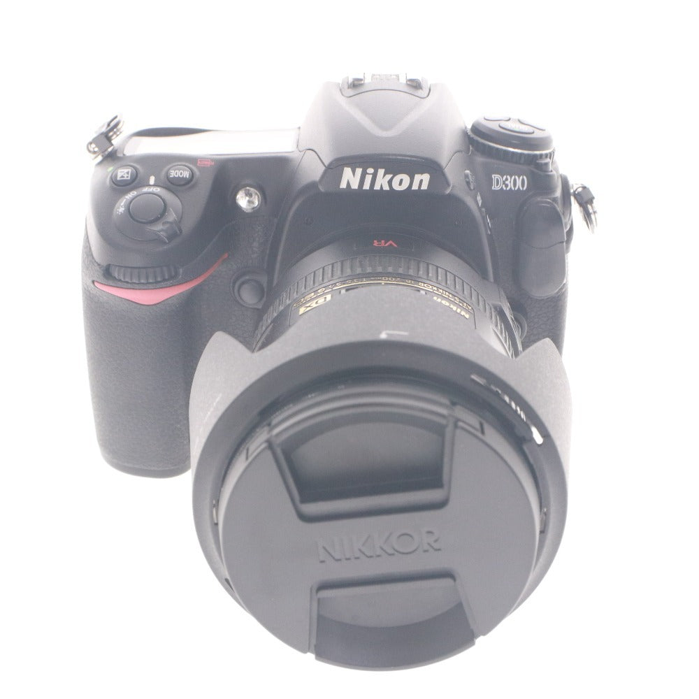 ■ Nikon D300 Digital SLR Camera DX SWM VR ED IF Aspherical Φ72 AF-S NIKKOR 18-200mm 1:3.5-5.6 with accessories, tested and working