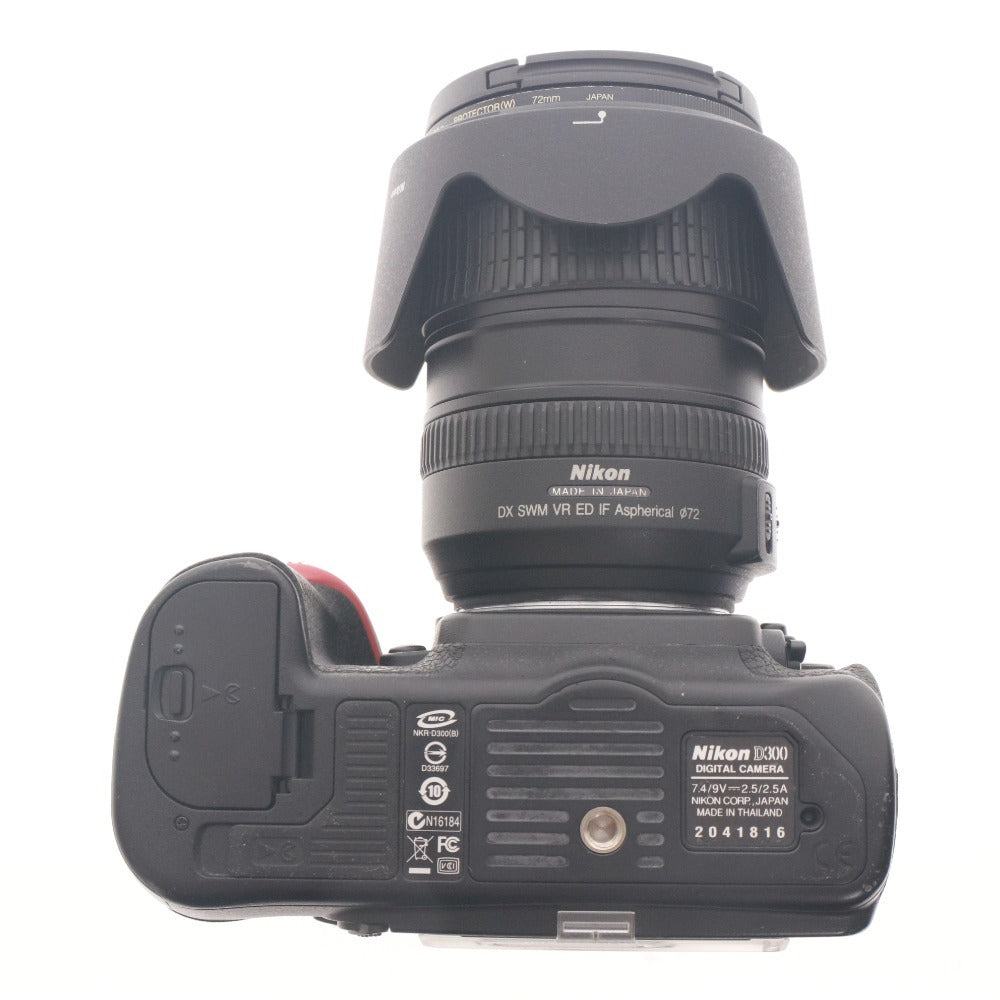 ■ Nikon D300 Digital SLR Camera DX SWM VR ED IF Aspherical Φ72 AF-S NIKKOR 18-200mm 1:3.5-5.6 with accessories, tested and working
