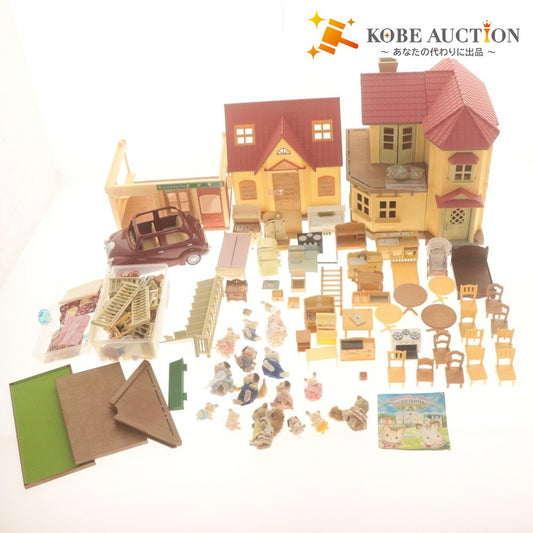 ■ Sylvanian Families Large Lot Bundle: Red Roof Country Home / Forest Hamburger Restaurant / Car, Figures, Furniture, Accessories, Discontinued Items, with Parts