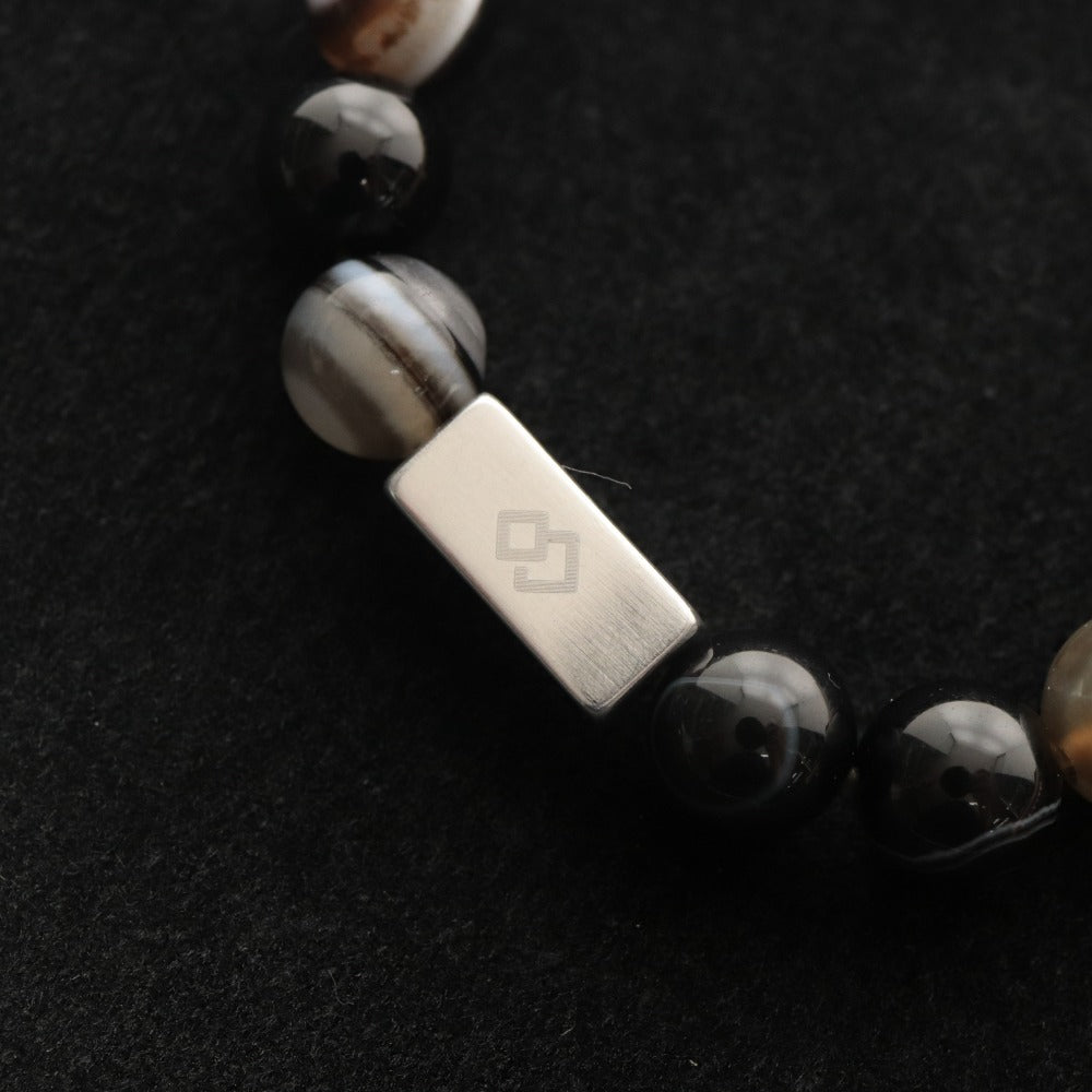 ■ Colantotte Necklaces, Bracelets, and Other Items - 4-Piece Set - Magnetic, Improves Circulation - Black and Light Pink