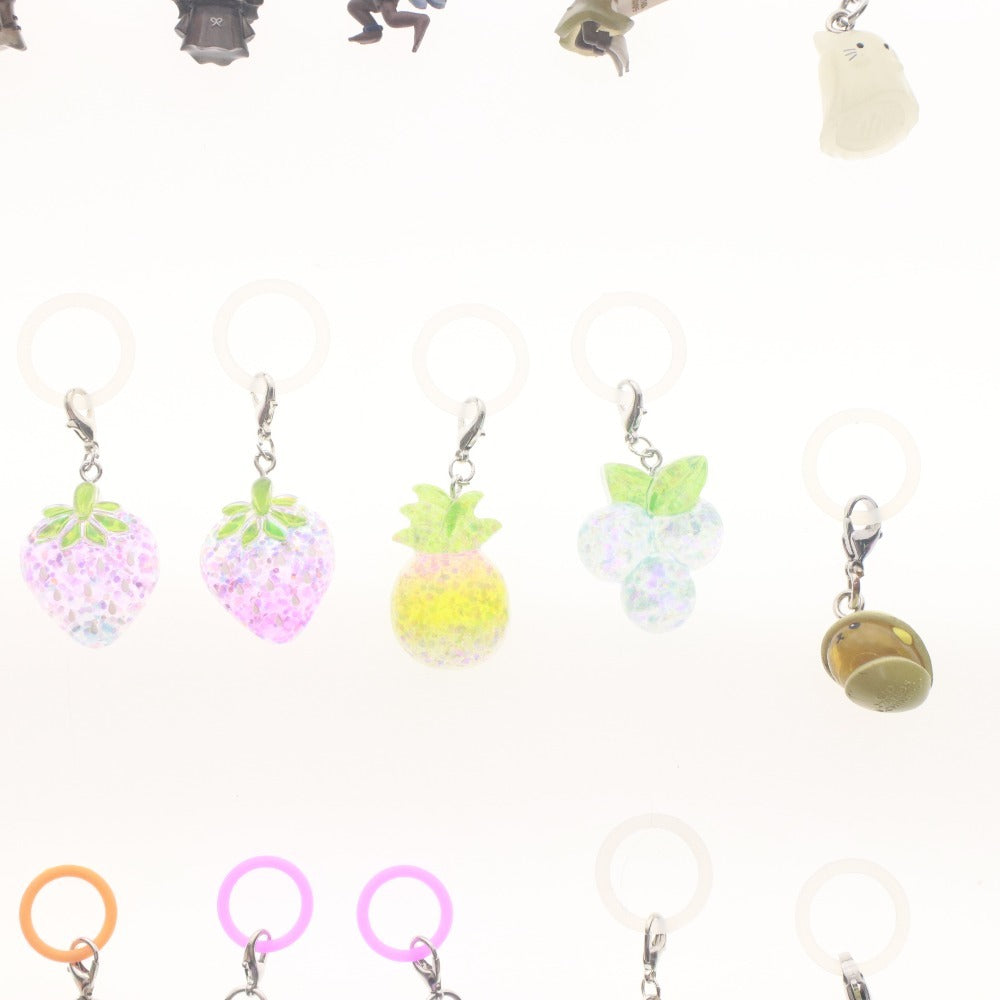 ■ Capsule Toys: Marker Accessories - Set of 26 - Hunter x Hunter, Death Note, Bleach, and Others - Keychains and Straps