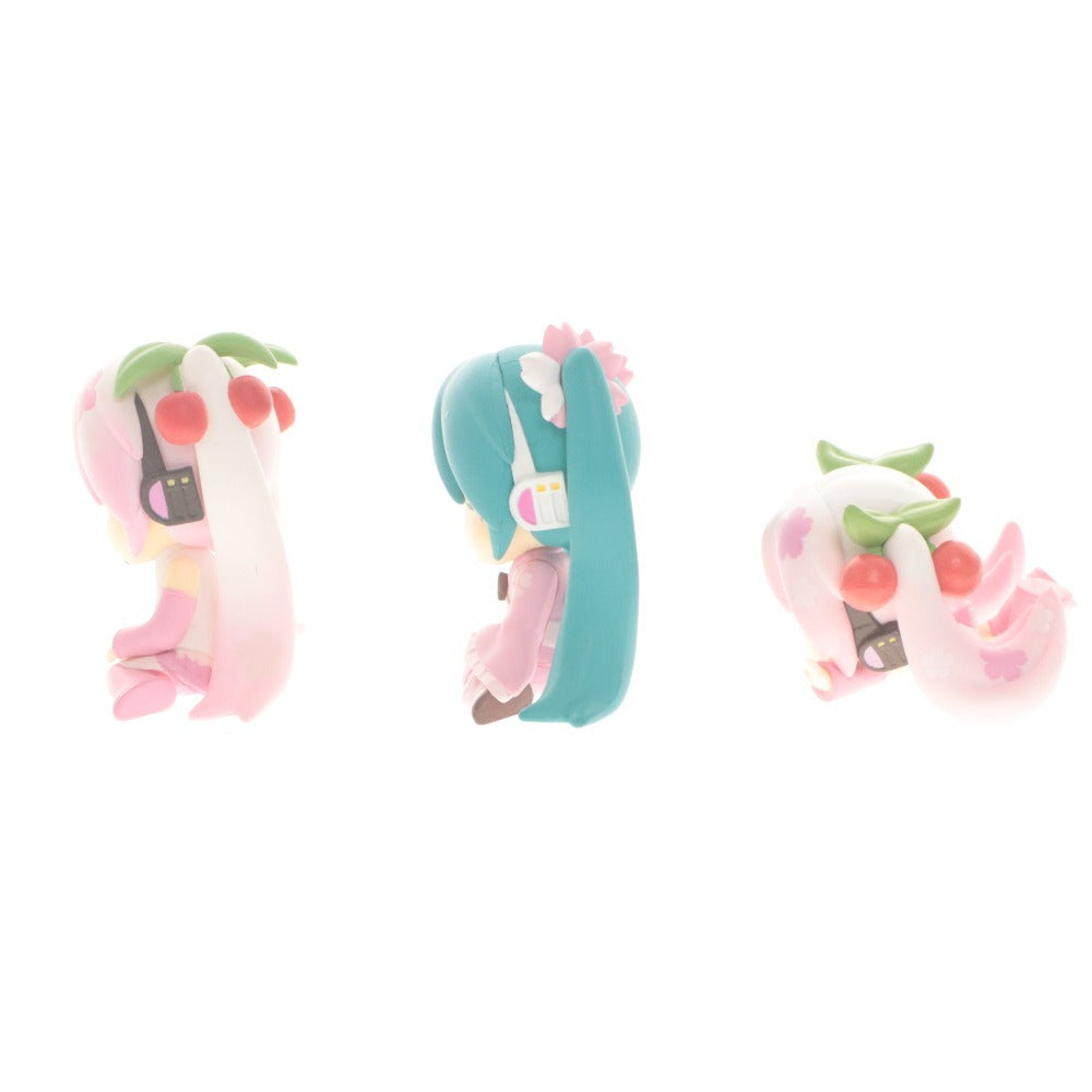 ■ 初音ミク フィギュア カプセルトイ 6点セット まとめ売り ぬーどるすとっぱー 桜ミク シナモロール すってんころりん 肩ズンFig 未開封