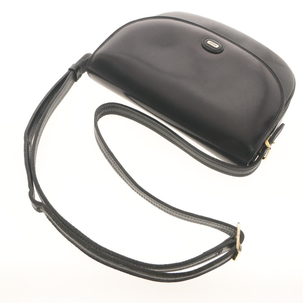 ■ BALLY バリー ショルダーバッグ 鞄 ファスナーポケット マグネット ロゴ金具 レディース ブラック