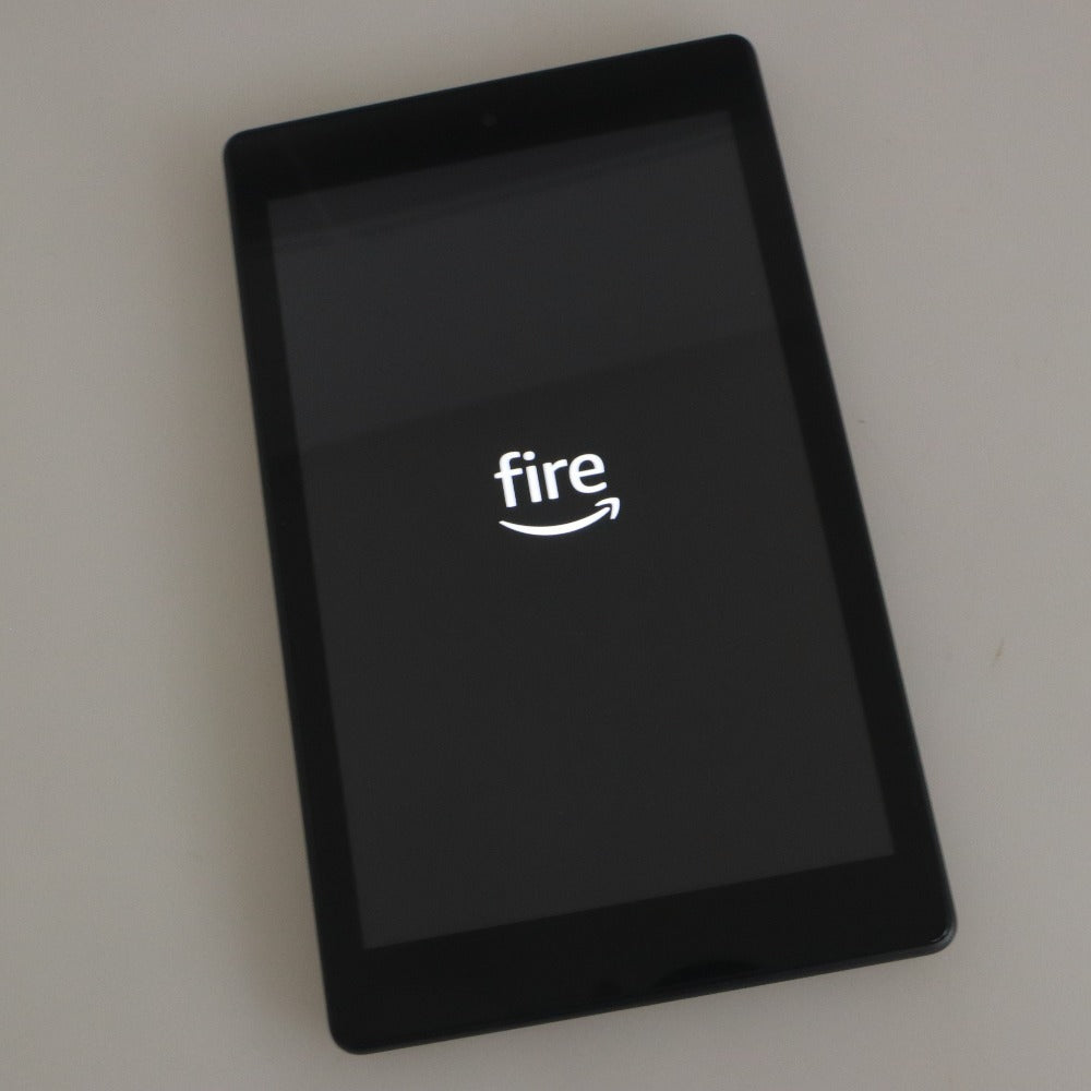 ■ Amazon アマゾン タブレット Fire HD 8 第8世代 11.26GB 動画視聴 読書 初期化 通電確認済み