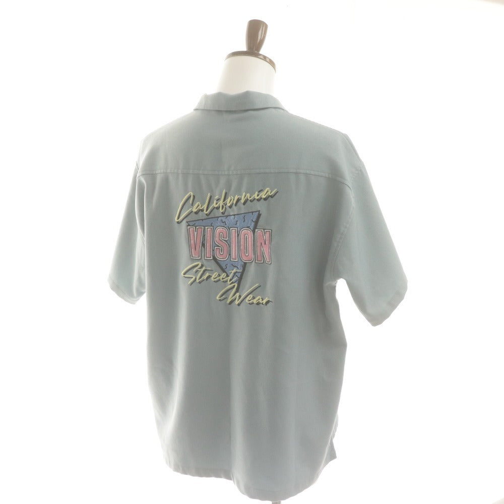 ■ VISION STREET WEAR 半袖シャツ トップス アウター可 襟 オープンカラー フロントボタン ロゴ刺繍 メンズ M ブルーグリーン