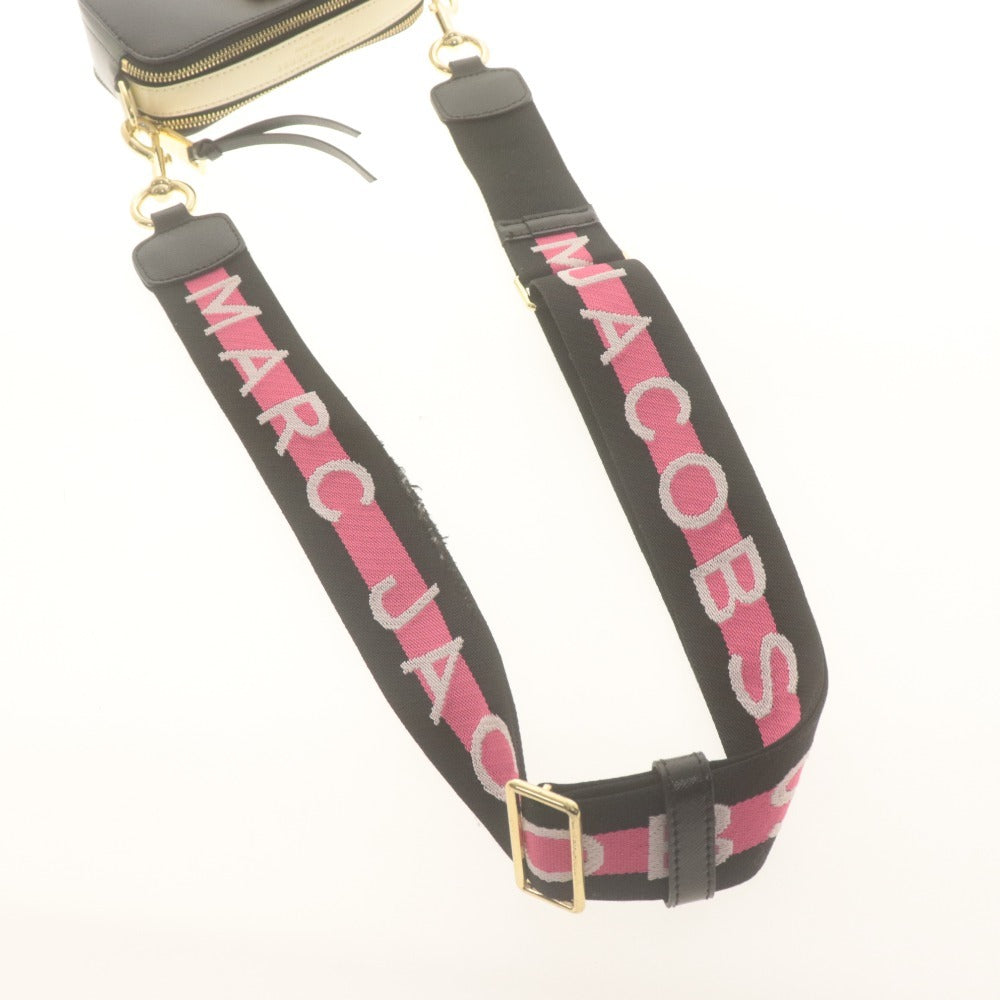 ■ MARC JACOBS マークジェイコブス ショルダーバッグ 鞄 スナップショット レザー レディース ブラック ホワイト ピンク