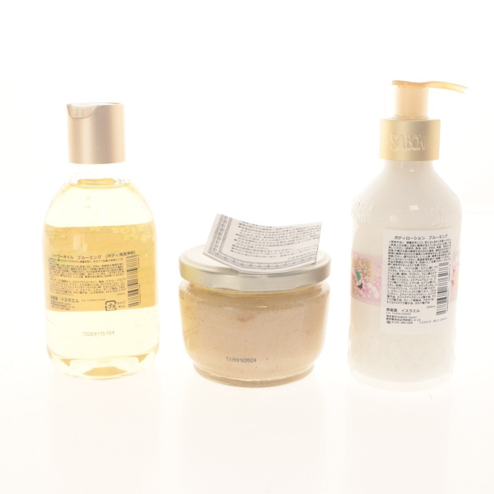 ■ SABON ボディケア ギフトセット サクラ・ブルーム・コレクション シャワーオイル/ボディスクラブ/ボディローション/付属品付き 未使用