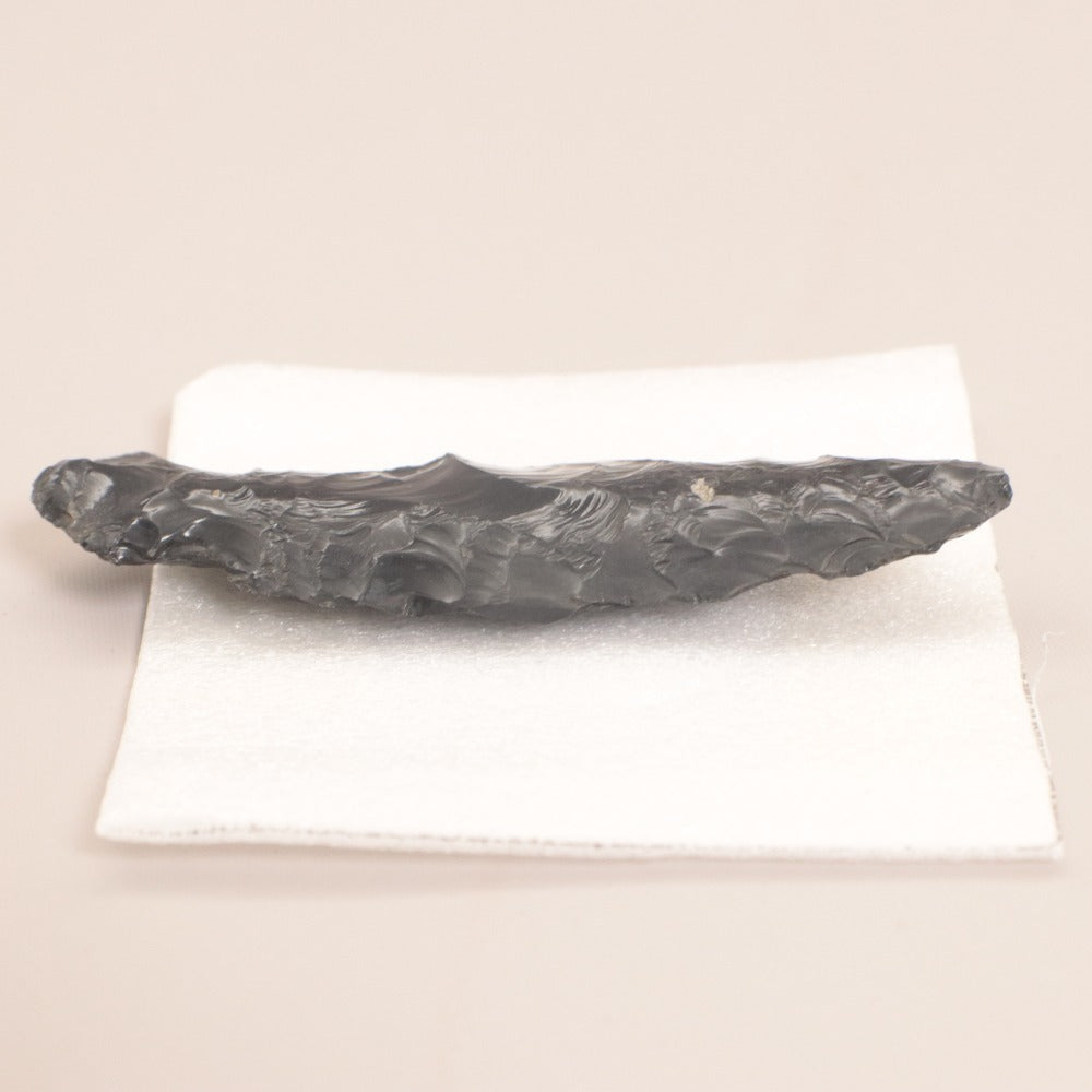 ■ Obsidian Arrowhead Arrow Tip Projectile Bow Arrowhead Implement Paleolithic Jomon Yayoi Periods Weight 24g Overall Length 9.1cm
