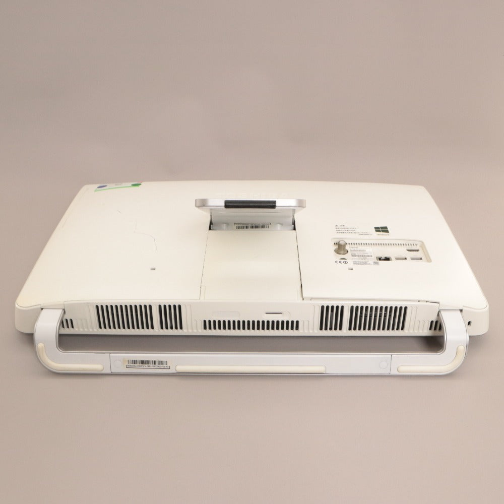 ■ Toshiba All-in-one Desktop PC REGZA PC D714/T7LW PD714T7LBXW - Integrated LCD, Specs Unknown, Operation/Power Unconfirmed, Junk