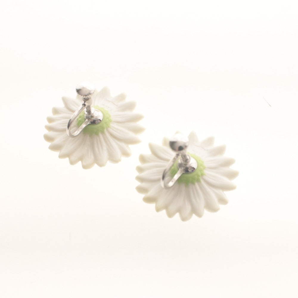 ■ TOSHIKANE トシカネ 俊兼 有田焼 イヤリング デイジー マーガレット 花柄 刻印有 焼き物 高級陶磁器 レディース ヴィンテージ