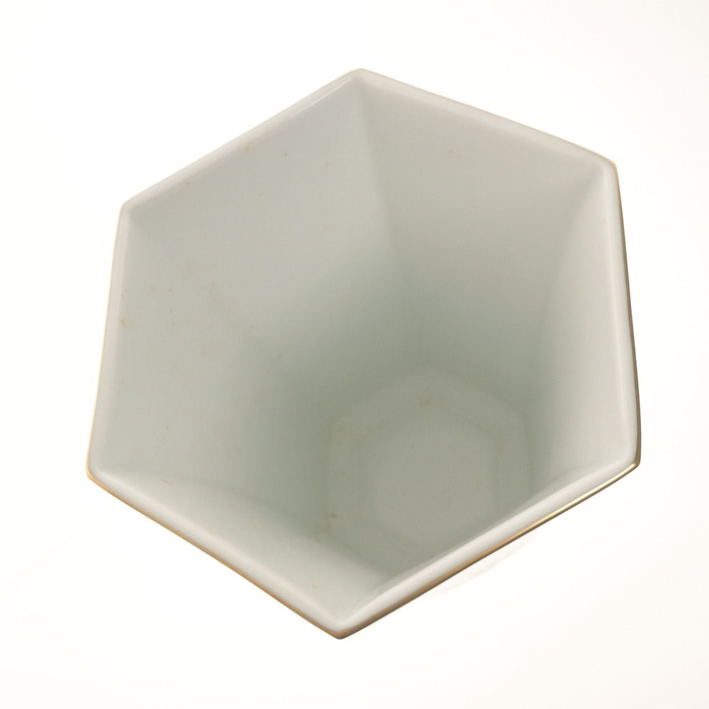 ■ 香蘭社 花瓶 有田焼 花柄 金彩六角形 花生 花器 壺 フラワーベース 工芸品 オブジェ 置物 インテリア アンティーク 木箱付き