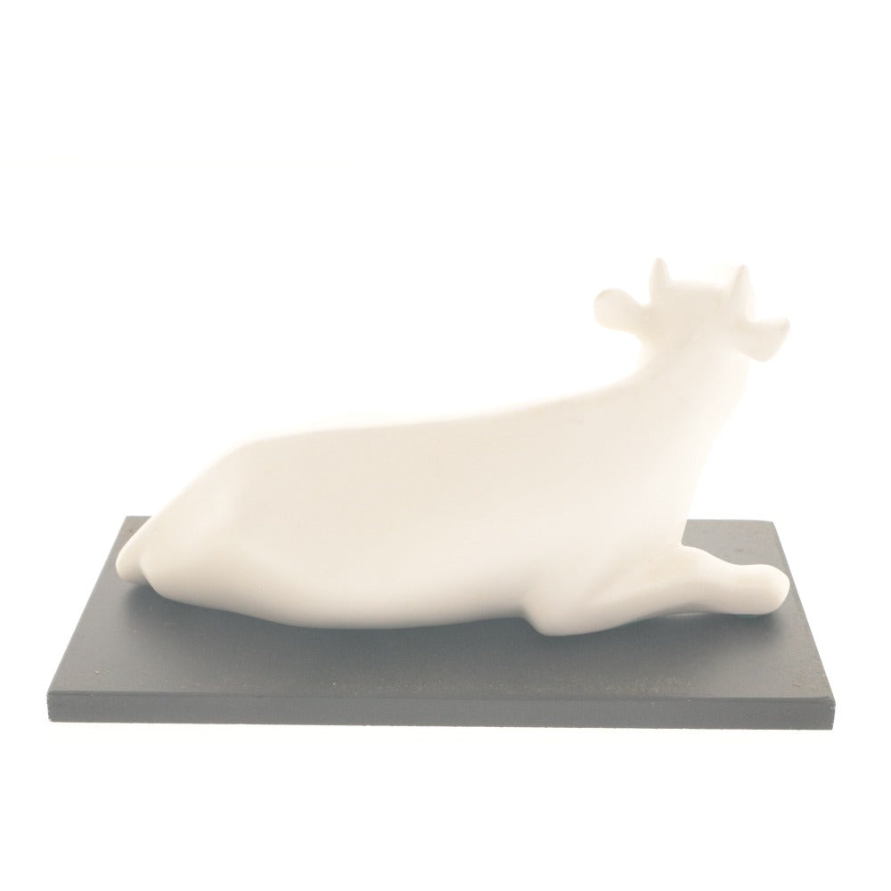 ■ Saido-made Ox Chinese Zodiac Figurine, Ornament, Lucky Charm, Ceramic, with Wooden Box