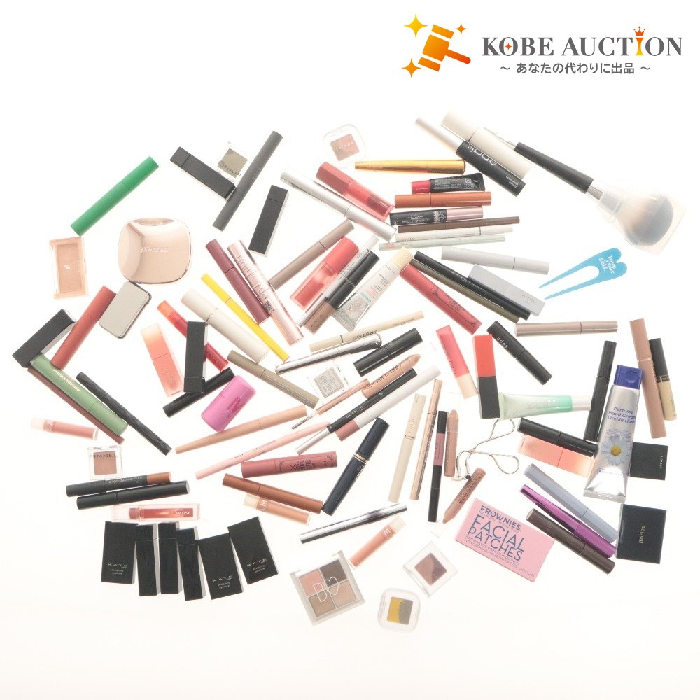 ■ Cosmetics Set Bundle - Lip, Eye Color, Eyeliner, Cheek Color, Eyeshadow, etc.