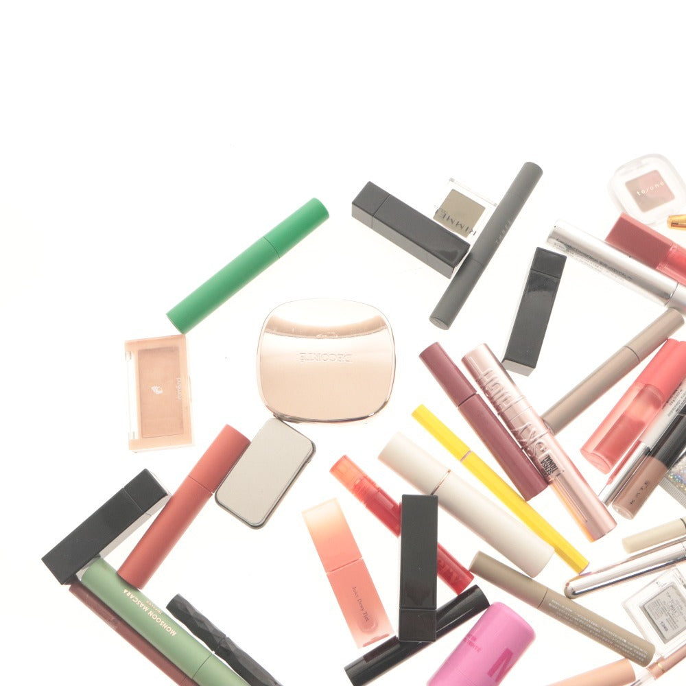 ■ Cosmetics Set Bundle - Lip, Eye Color, Eyeliner, Cheek Color, Eyeshadow, etc.