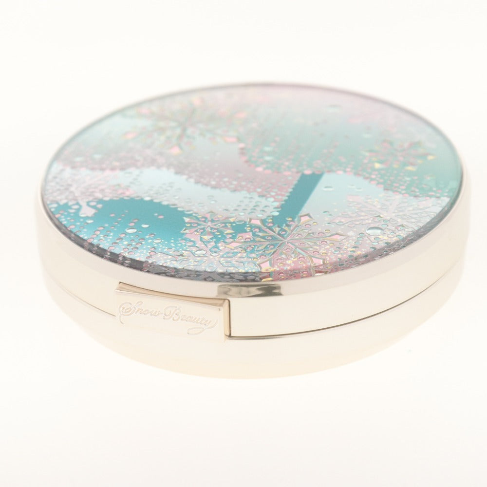 ■ Shiseido Face Powder Cosmetics Snow Beauty Brightening Skincare Powder 25g with Accessories
