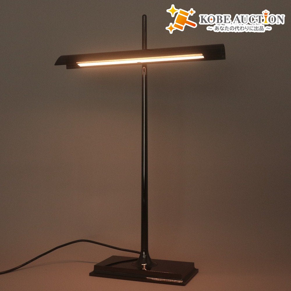 ■ フロス LED照明器具 FLOS GOLDMAN USB 21年製 ロン・ジラッド テーブルランプ ブラック シルバー 動作確認済み