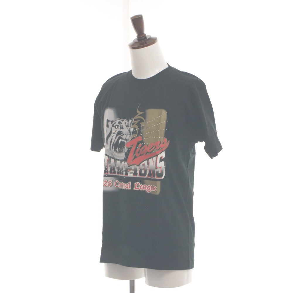 ■ 阪神タイガース Tシャツ 3枚セット まとめ売り 公式 セントラルリーグ 優勝記念 2003年 2005年 グッズ プロ野球 未開封 未着用