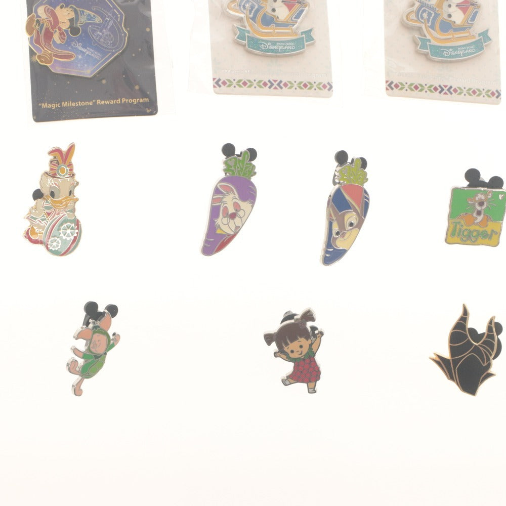 ■ ディズニー ピンバッジ ピンズ 19点セット まとめ売り 香港ディズニー 入場記念 年パス ミッキー ベビーシリーズ フィガロ ケース 缶