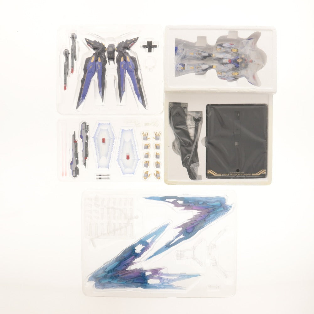 ■ バンダイ フィギュア METAL BUILD ストライクフリーダムガンダム SOUL BLUE Ver. 光の翼オプションセット SOUL BLUE Ver. 2点セット