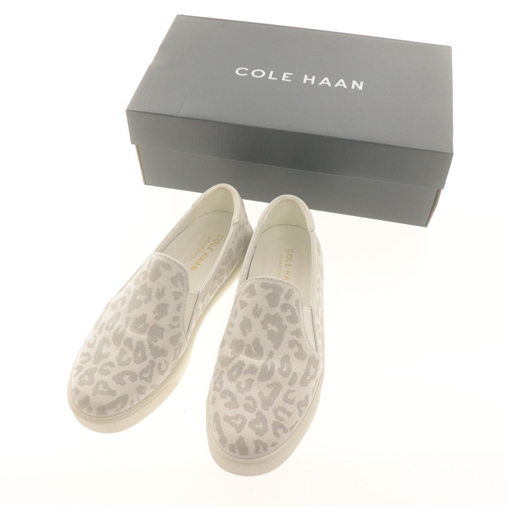 ■ コールハーン COLE HAAN スニーカー スリッポン 靴 グランドプロ スペクテイター レオパード レディース 24cm ホワイト系 箱付き