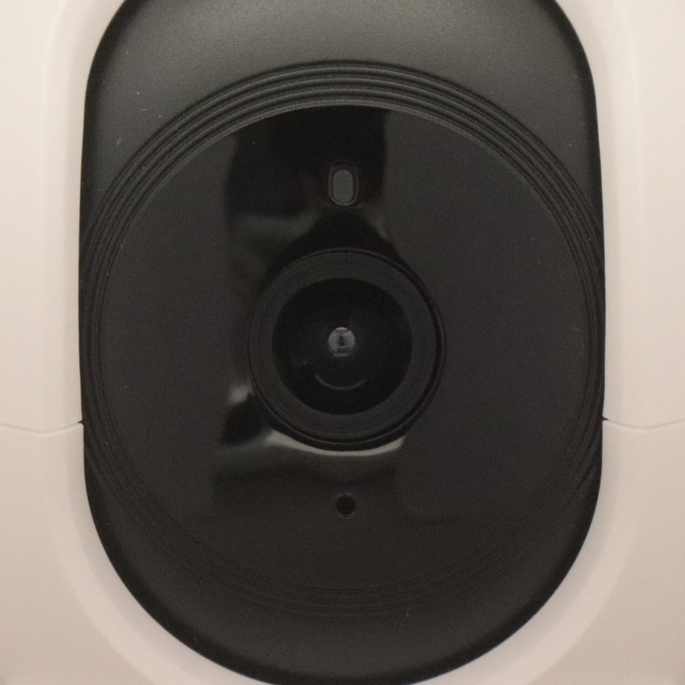 ■ TP-Link パンチルト ネットワーク Wi-Fiカメラ Tapo C200 1080p フルHD 首振り 自動追尾 防犯 屋内 見守り 夜間撮影 付属品付き未使用