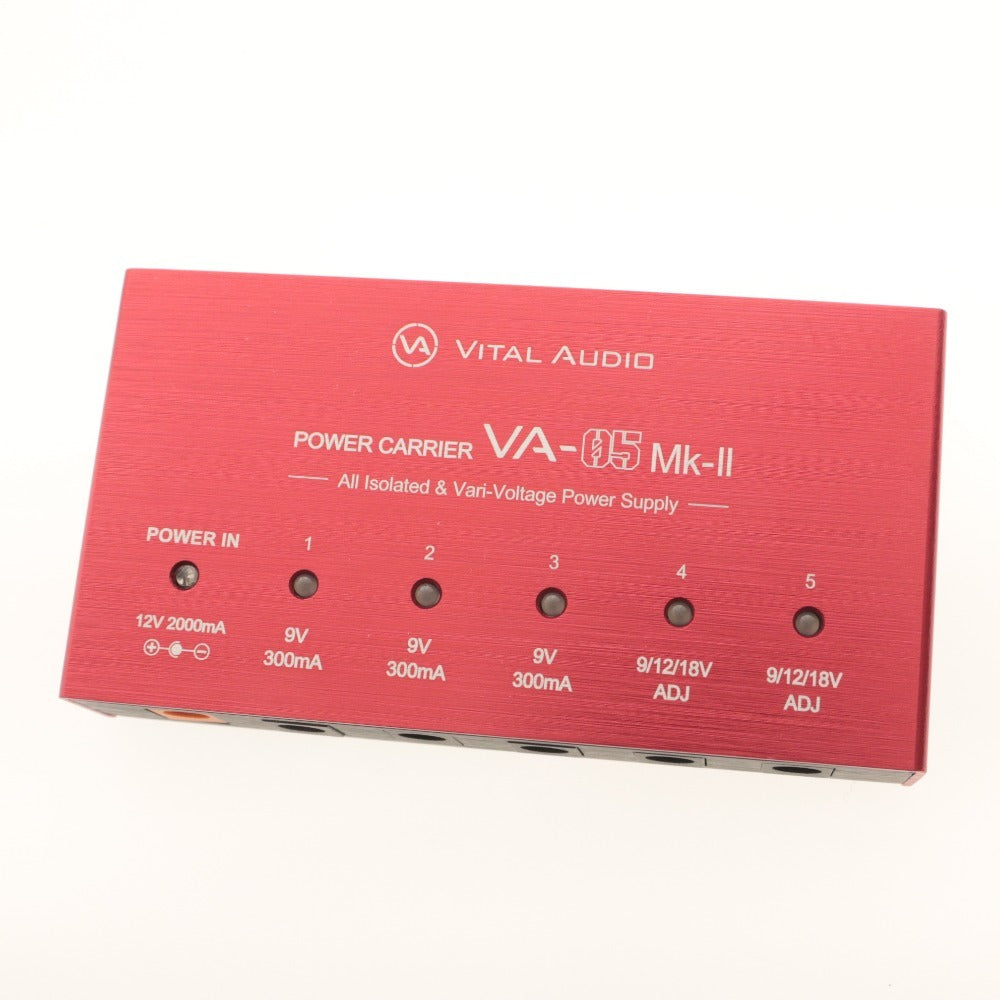 ■ Vital Audio ヴァイタルオーディオ パワーサプライ CARRIER VA-05 MkII エフェクトペダル用 フルアイソレート型 箱 付属品付き