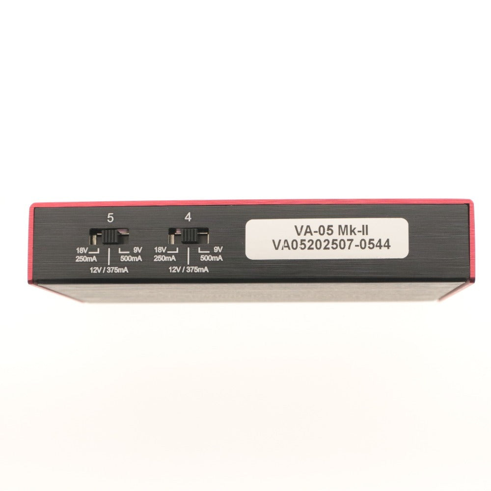 ■ Vital Audio ヴァイタルオーディオ パワーサプライ CARRIER VA-05 MkII エフェクトペダル用 フルアイソレート型 箱 付属品付き