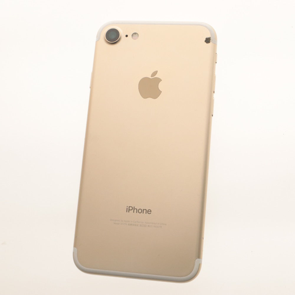 ■ Apple iPhone 7 128GB ゴールド MNCM2J/A au/利用制限〇 SIMフリー ロックなし バッテリー60% 本体のみ 初期化,動作確認済 画面割れ有