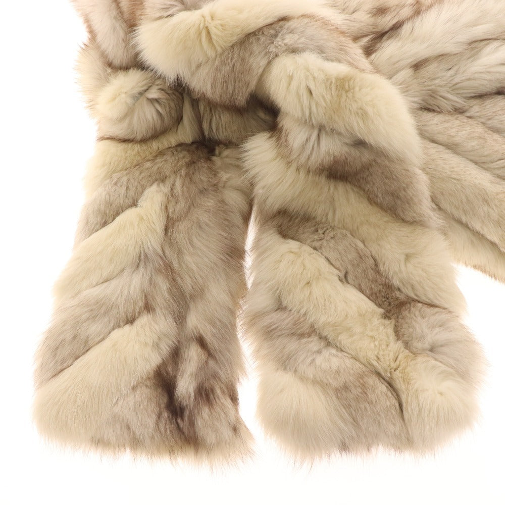 ■ Sagamink Fox Coat Outerwear Women's White Brown